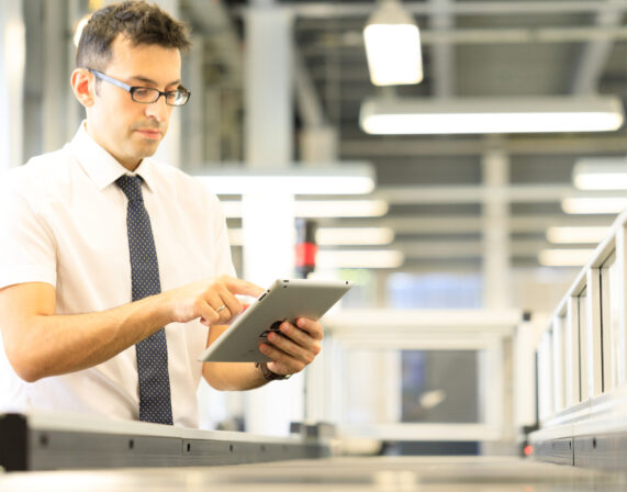 Creative Suisse CEO  Focuses on Wealth  Managment